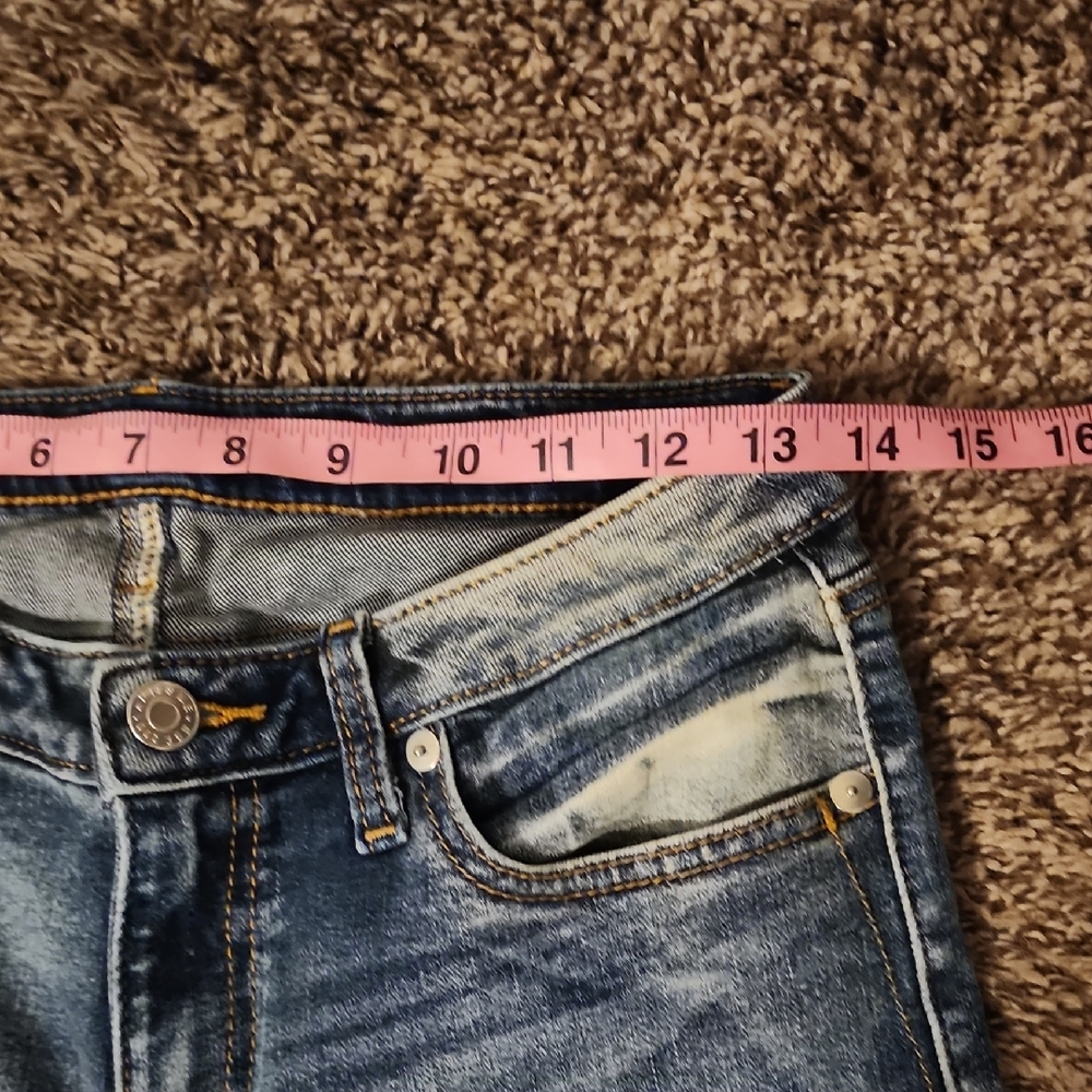 Miss Me Blue Ankle Cropped Jeans with Embroidery - Picture 4 of 9